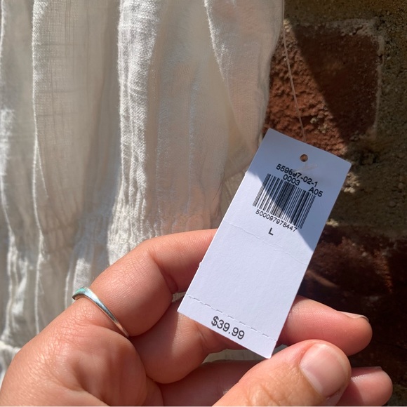 • NWT! [Old Navy] Boho Top • - Picture 5 of 10